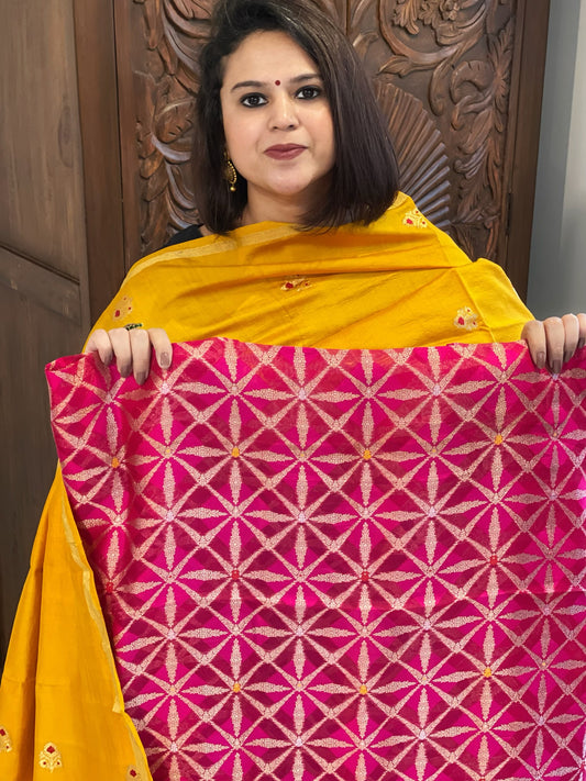 Pink Designer Handwoven Kadwa Banarasi Suit Set in Pure Silk