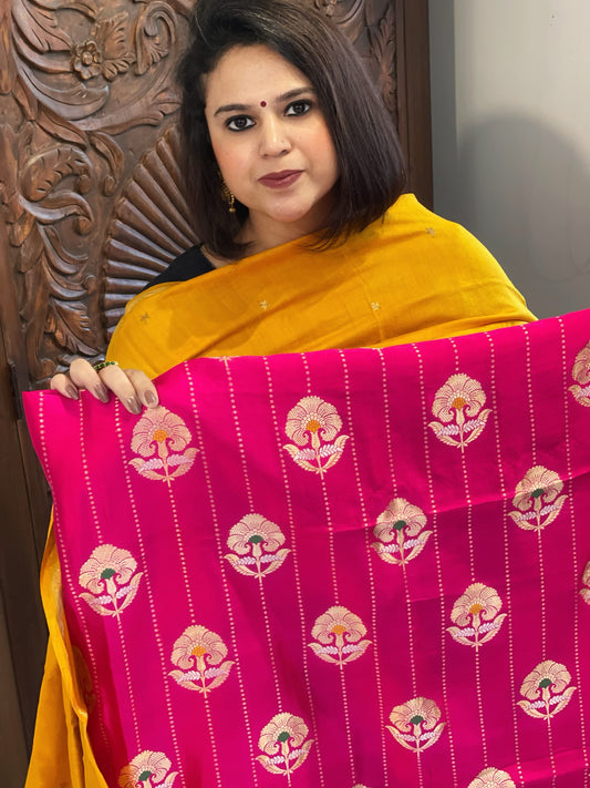 Pink Designer Handwoven Kadwa Banarasi Suit Set in Pure Silk
