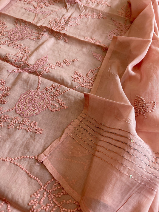 Peach Mul chanderi Suit Set With Knot & Sequin Handwork