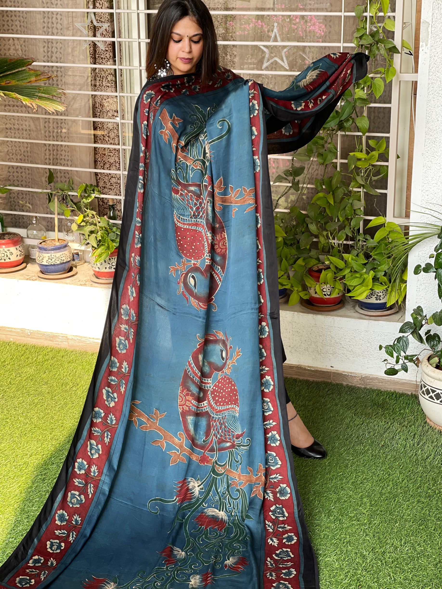 Handsketched & Handpainted Dupatta in Modal Silk