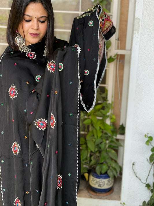 Heavy Kutchi Embroidery Dupatta with Zari Pallu in Modal Silk