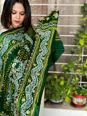 Green Bandhani Dupatta with Gotapatti Handwork in Pure Silk