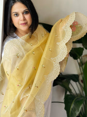 Yellow Tissue Organza Dupatta with cross-stitch embroidery