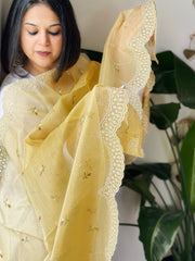 Yellow Tissue Organza Dupatta with cross-stitch embroidery