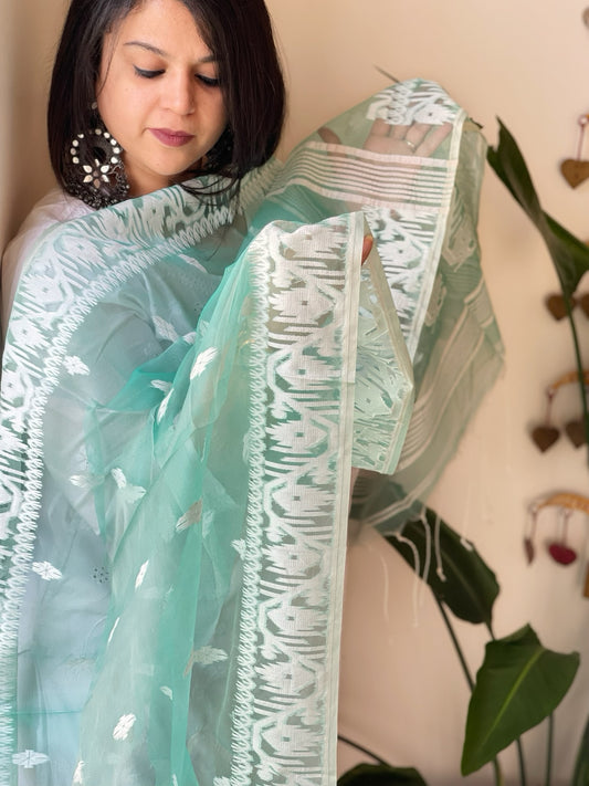 Lite Sea Green Handwoven Jamdani Dupatta in Pure Muslin
