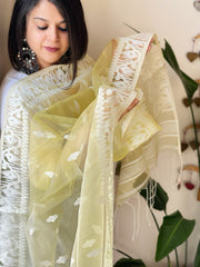 Lite Yellow Handwoven Jamdani Dupatta in Pure Muslin