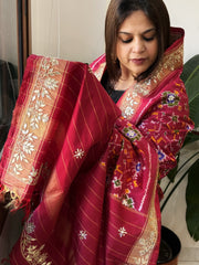 Pink Handwoven Ikat Patola with Gotapatti & Pearl Handwork dupatta in Pure Silk