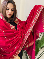 Pink Velvet Dupatta with Thread & Sequin Embroidery