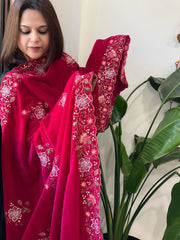 Pink Velvet Dupatta with Thread & Sequin Embroidery