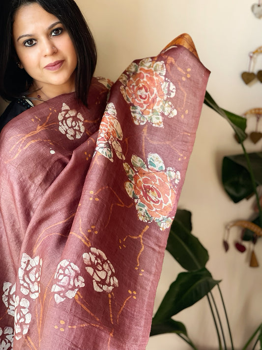 Handpainted Dupatta in Tussar Silk