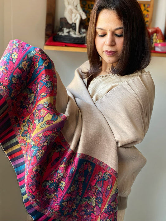 Lite Brown Woven Woollen Reversible Zari Shawl with Kaani Pallu