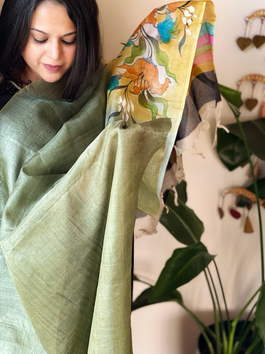 Handpainted Dupatta in Tussar Silk
