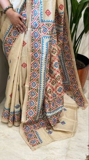 Beige Handmade Sindhi Kadhai Saree with Mirror Handwork in Pure Silk