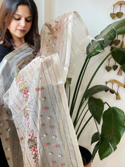 Peach Organza Dupatta with Thread Embroidery