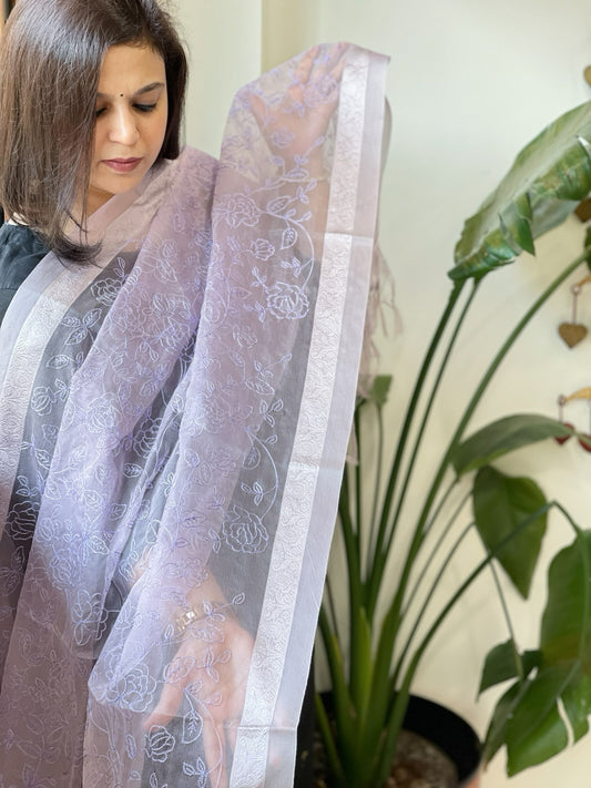 Lavender Organza Dupatta with Thread Jaal Embroidery