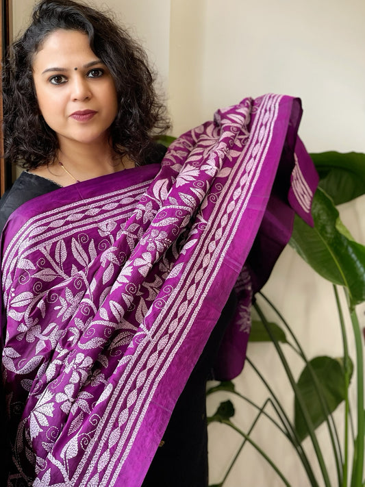 Purple Handmade Nakshi Kantha Dupatta in Pure Silk
