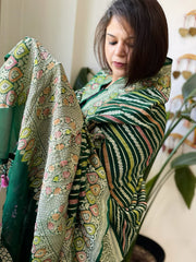 Green Handwoven Banarasi Rangkhat Dupatta in Pure Georgette