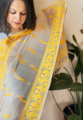 Yellow Handwoven Jamdani Dupatta in Pure Muslin