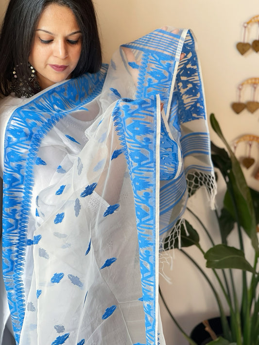 Blue, White Handwoven Jamdani Dupatta in Pure Muslin