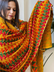 Handmade Bagh Phulkari Dupatta in Crepe