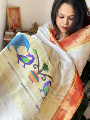 Off-White Handwoven Paithani Dupatta in Pure Silk