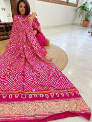 Pink Bandhani Dupatta with Gotapatti Handwork in Pure Silk