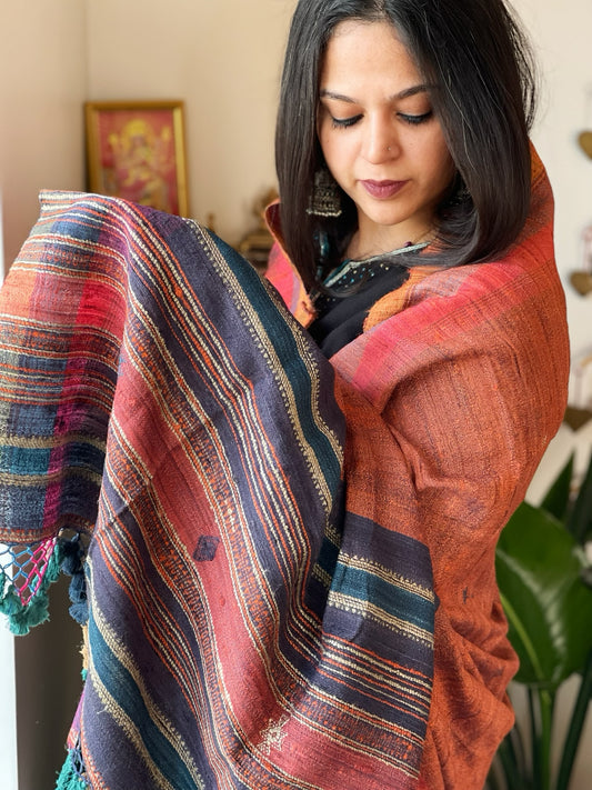 Handwoven Bhujodi Shawl in Pure Tussar and Wool