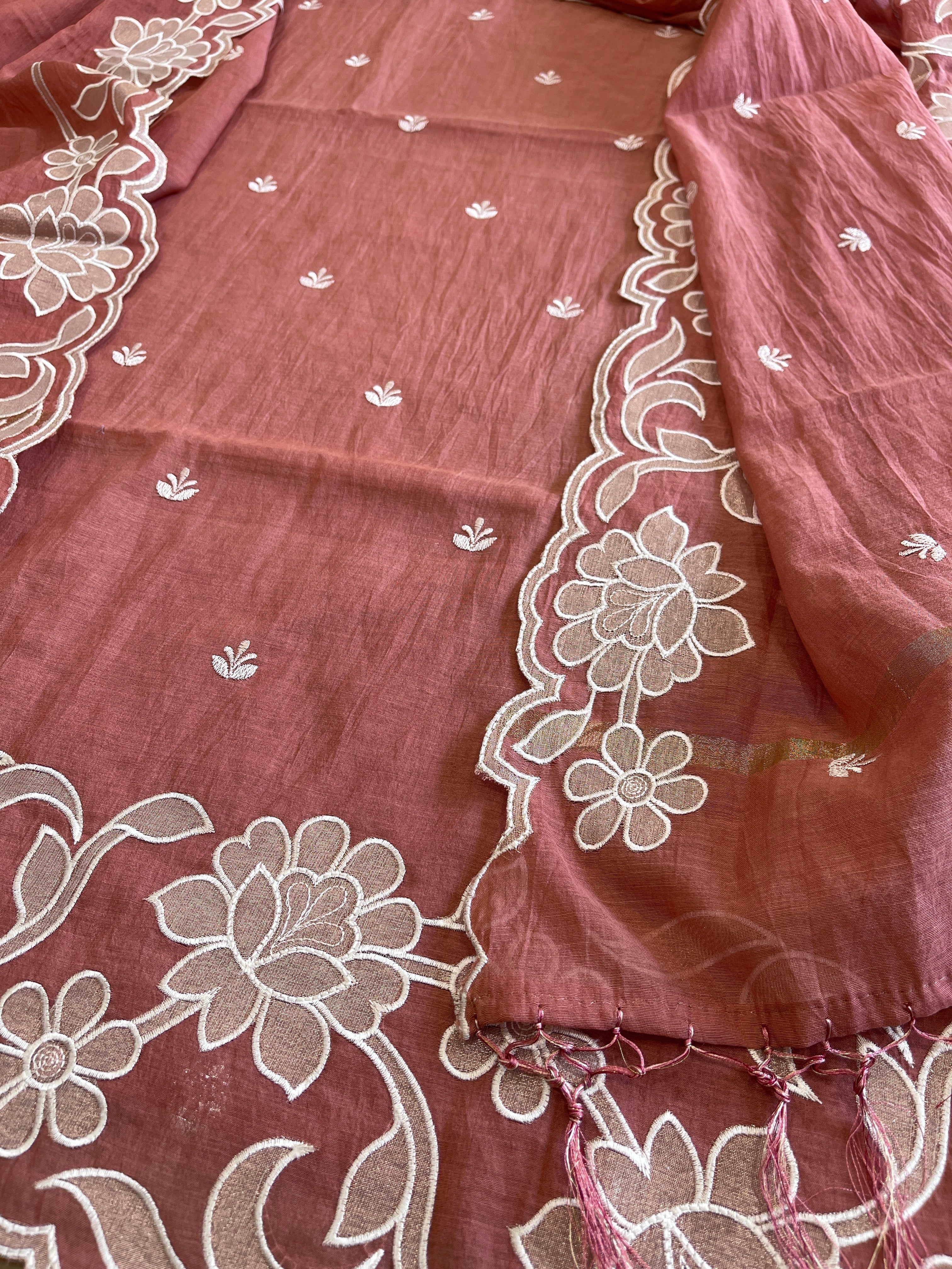 Antique Rose Applique Suit Set in Mul Chanderi - Masakalee