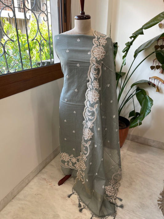 Aqua Green Applique Suit Set in Mul Chanderi - Masakalee