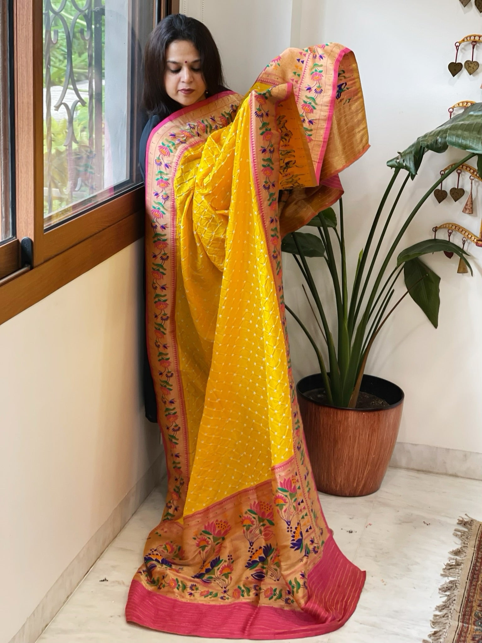 Bandhani with Woven Paithani Dupatta in Fine Blended Silk - Masakalee