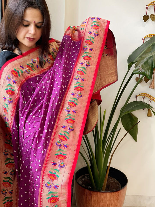 Bandhani with Woven Paithani Dupatta in Fine Blended Silk - Masakalee