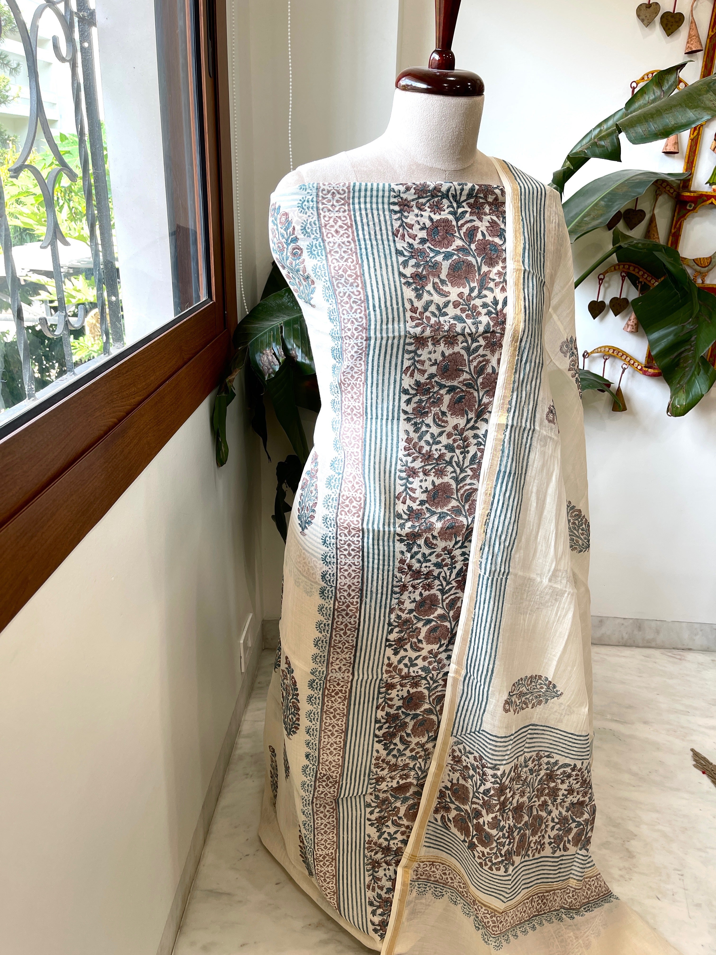 Beige Handblock Printed Suit Set in Mul Cotton - Masakalee