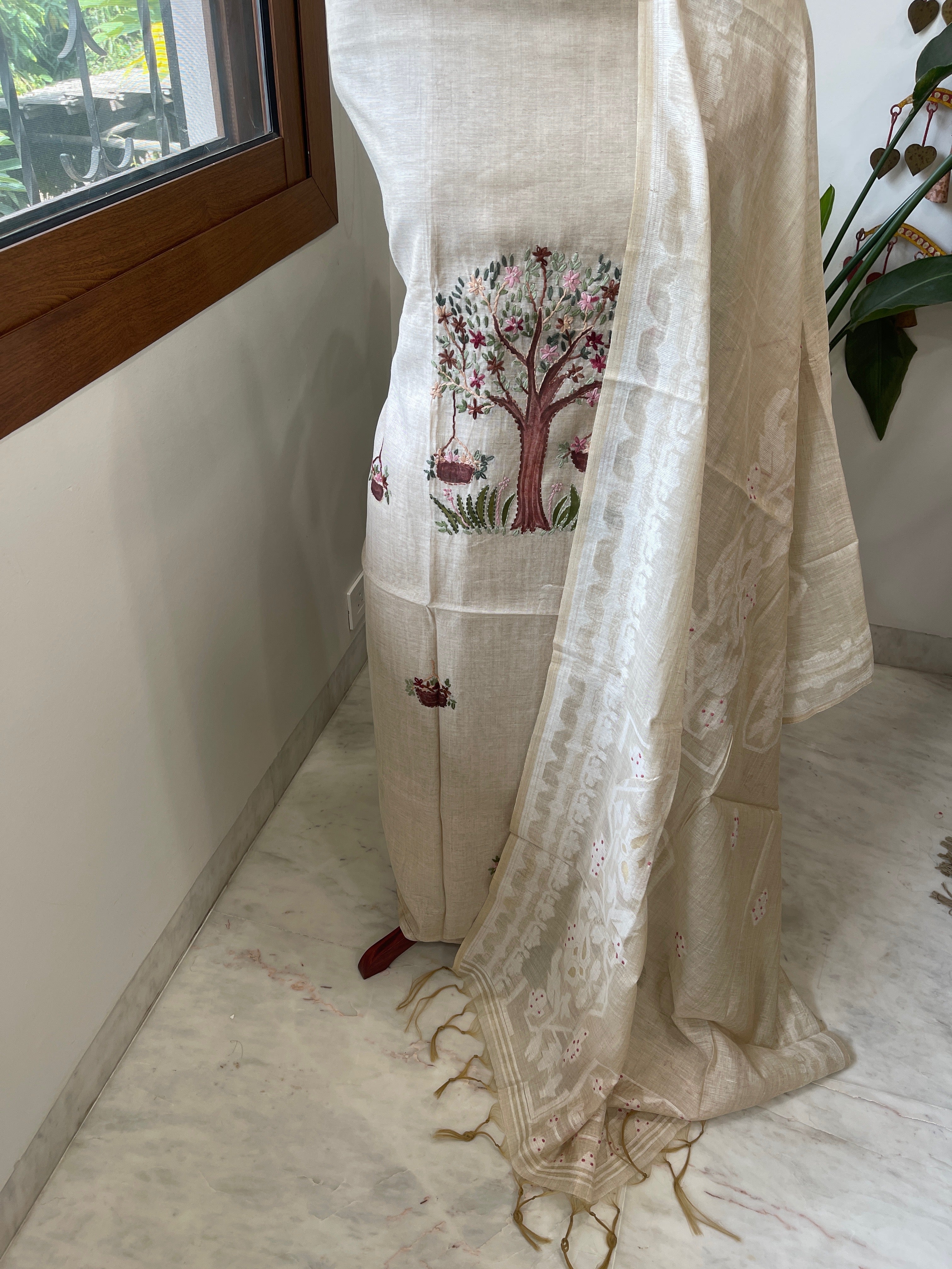 Beige Suit Set with Handpainting and Kantha Stitch Hand Embroidery in Chanderi - Masakalee