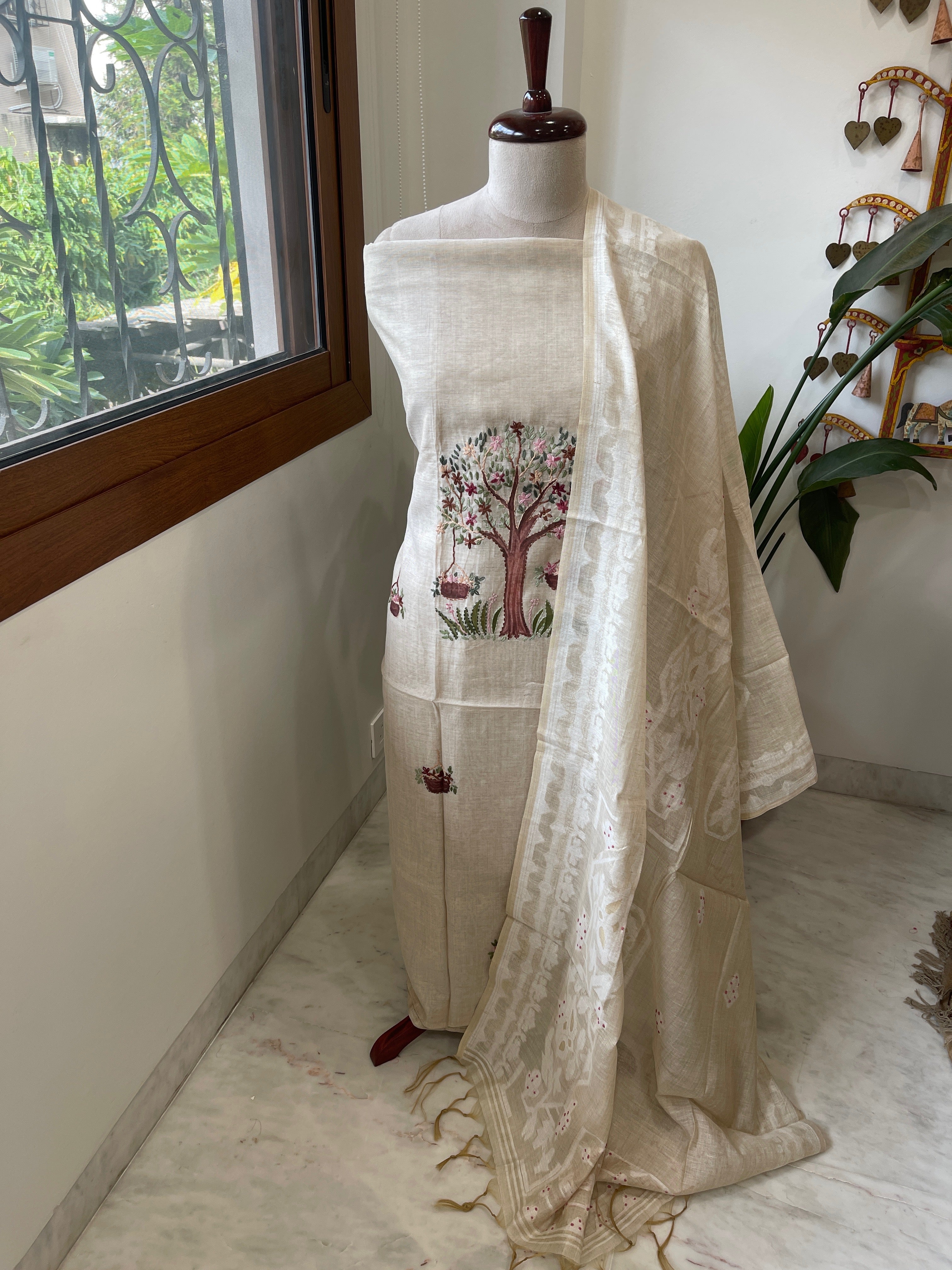 Beige Suit Set with Handpainting and Kantha Stitch Hand Embroidery in Chanderi - Masakalee