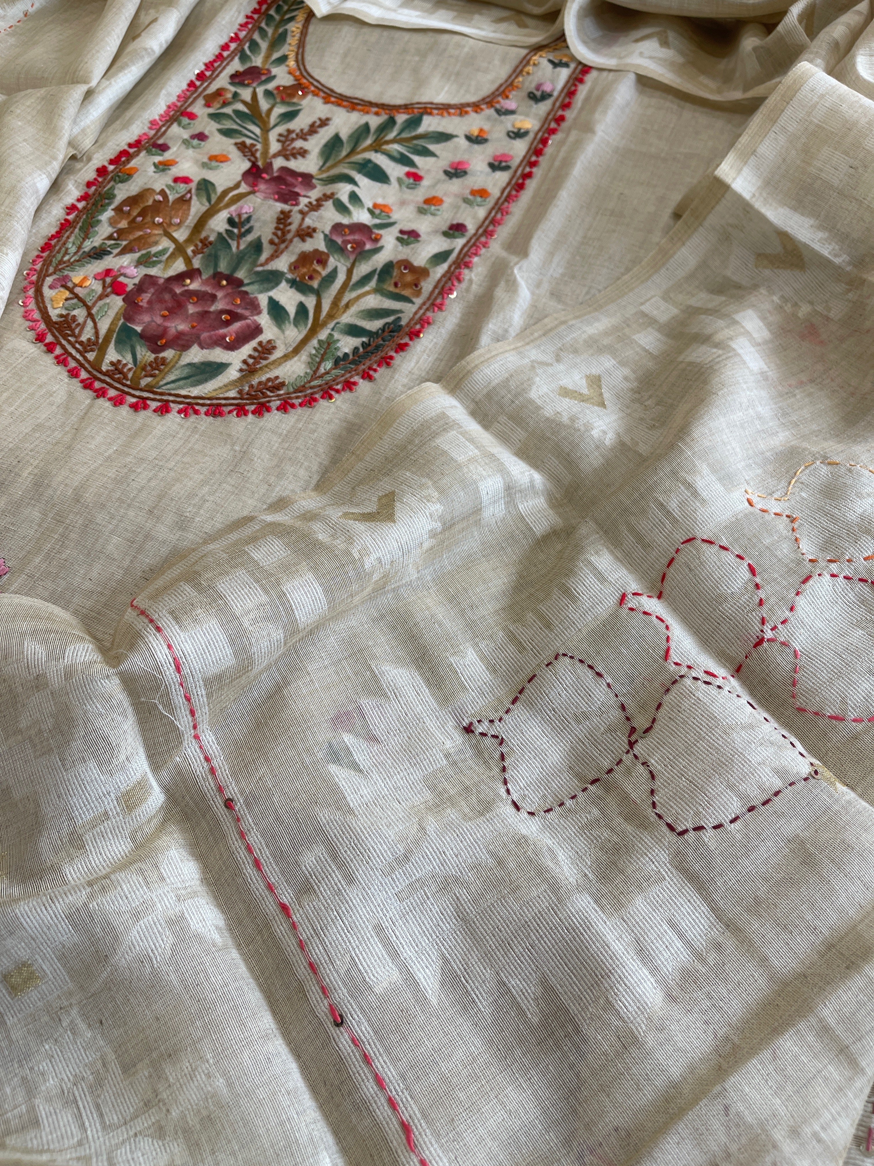 Beige Suit Set with Handpainting and Kantha Stitch Hand Embroidery in Chanderi - Masakalee