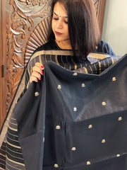 Black Designer Banarasi Suit Set in Pure Silk - Masakalee