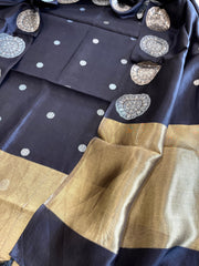 Black Designer Banarasi Suit Set in Pure Silk - Masakalee