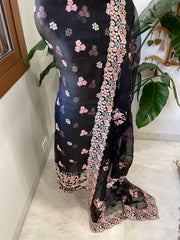 Black Dupatta Set (Kurta+Dupatta) with Thread Embroidery in Pure Organza - Masakalee
