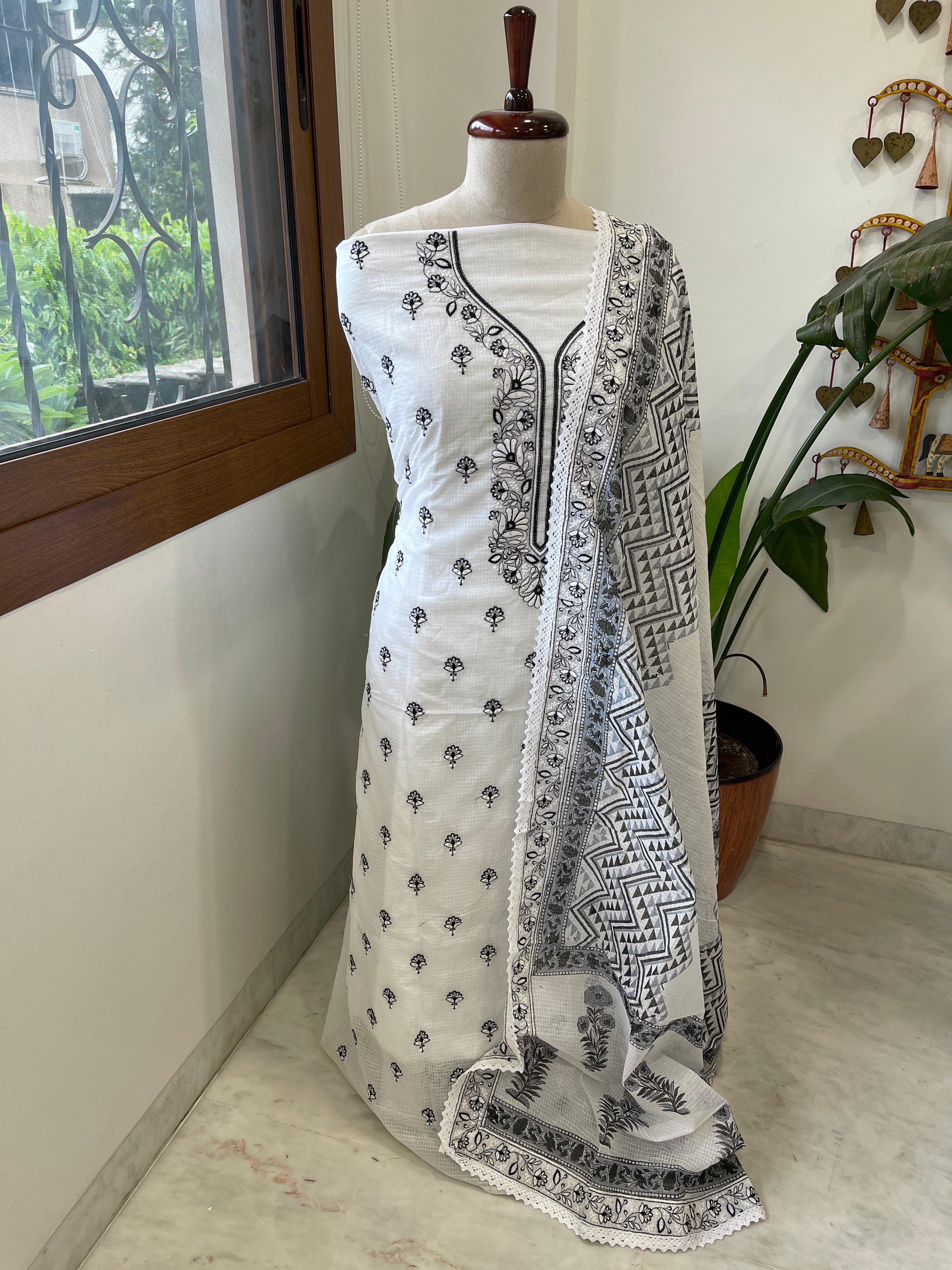 Black Handblock Printed Embroidered Suit Set in Kota Cotton - Masakalee