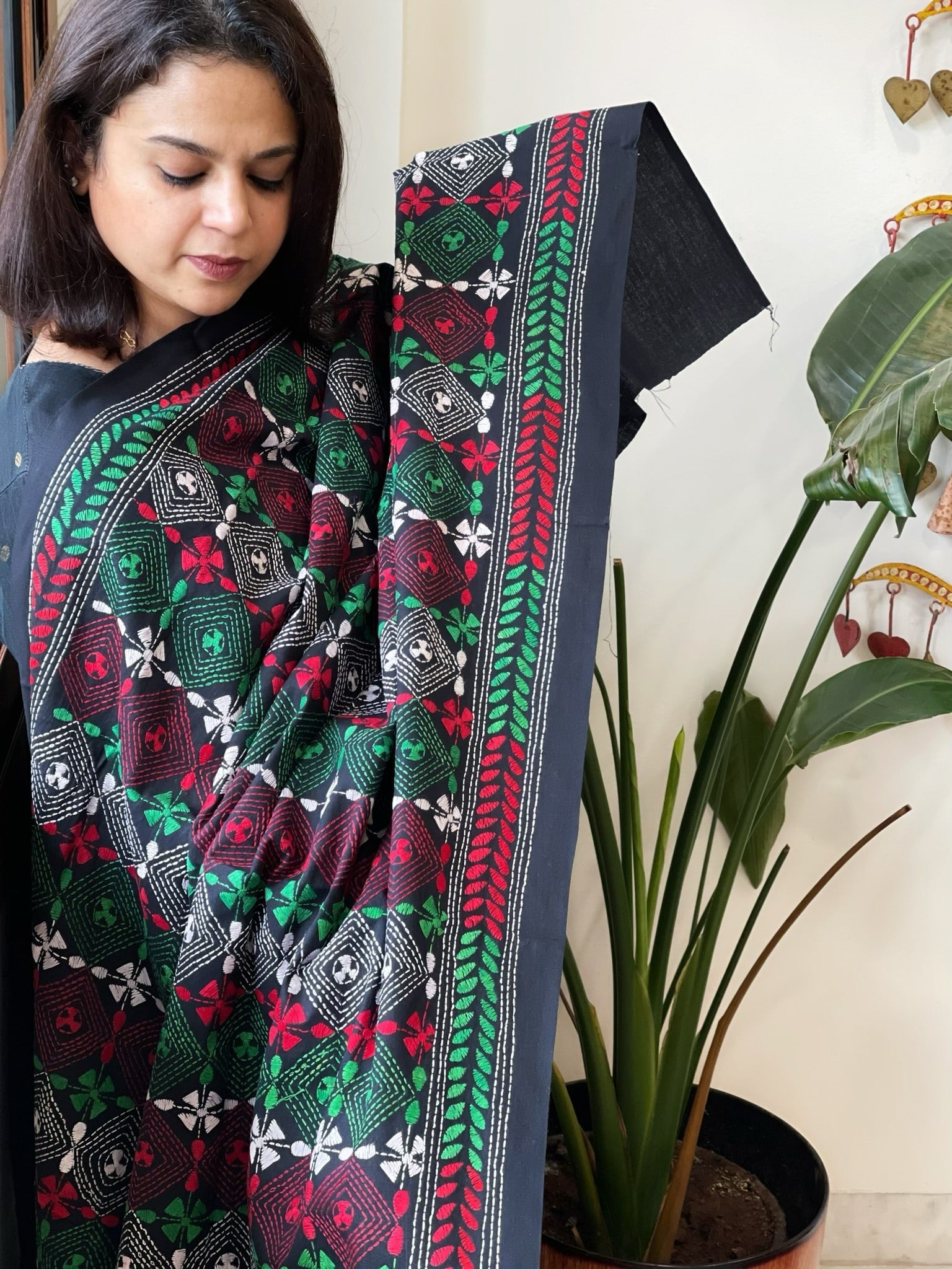 Black Handmade Kantha Dupatta in Pure Cotton - Masakalee