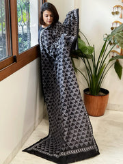 Black Handmade Kantha Dupatta in Silk - Masakalee
