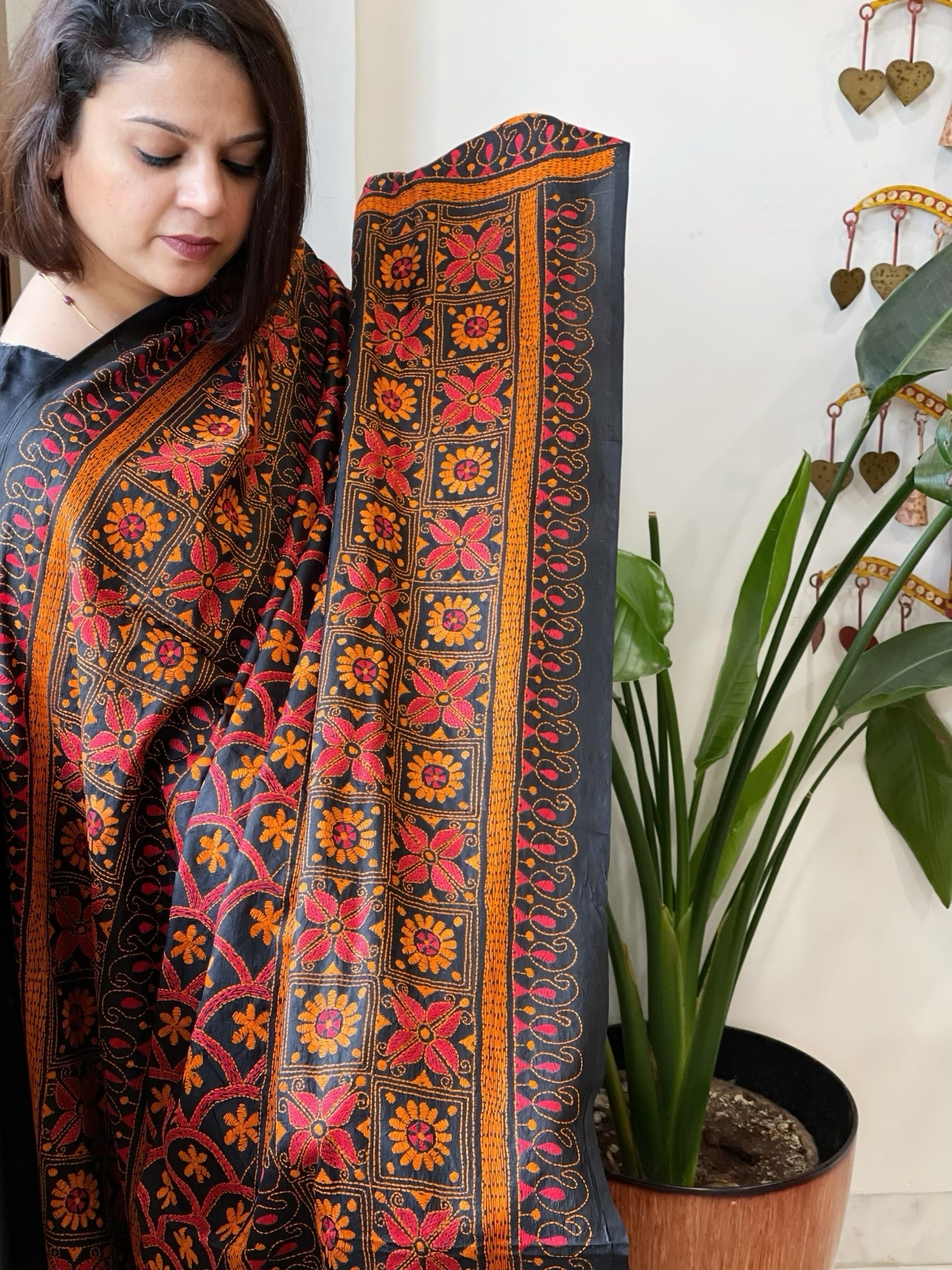 Black Handmade Nakshi Kantha Dupatta in Pure Silk - Masakalee