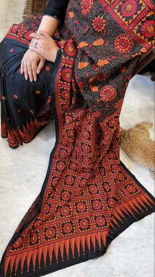 Black Handmade Nakshi Kantha Saree in Pure Silk - Masakalee