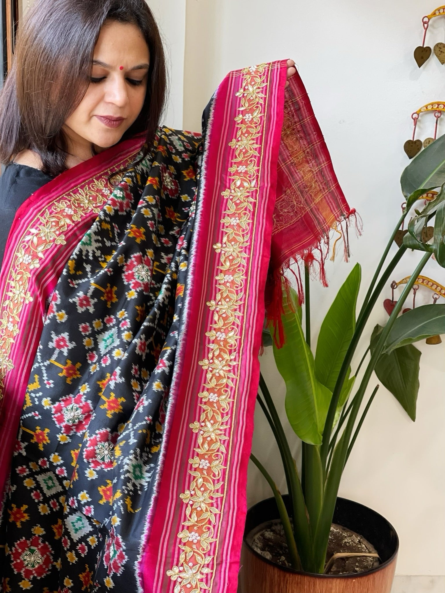 Black Handwoven Ikat Patola with Gotapatti & Pearl Handwork dupatta in Pure Silk - Masakalee