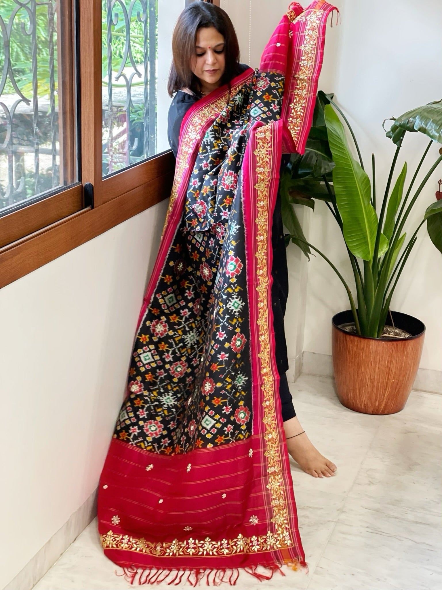 Black Handwoven Ikat Patola with Gotapatti & Pearl Handwork dupatta in Pure Silk - Masakalee