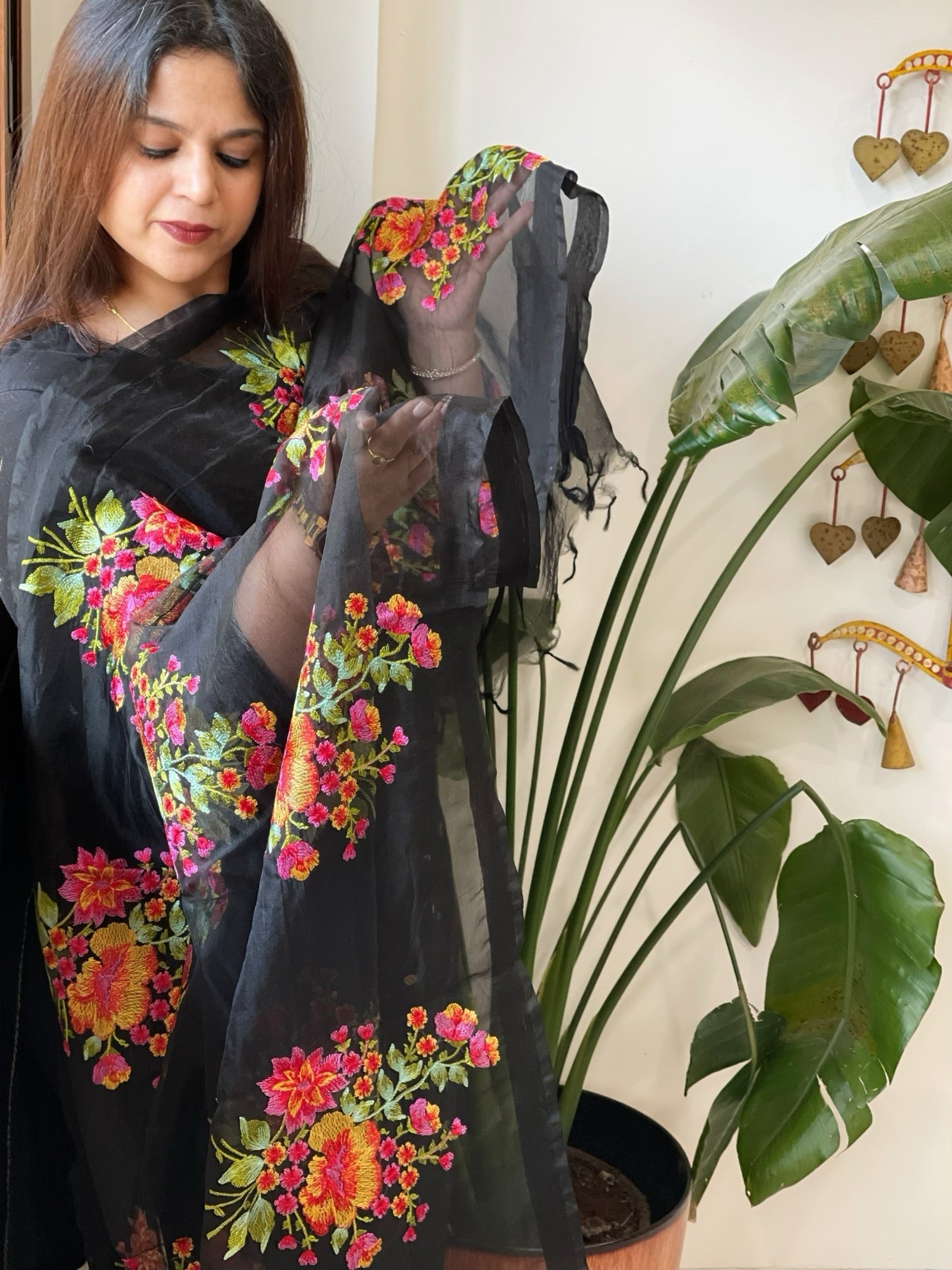 Black Organza Dupatta with Thread Embroidery - Masakalee