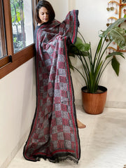 Black, Red Handmade Kantha Dupatta in Silk - Masakalee