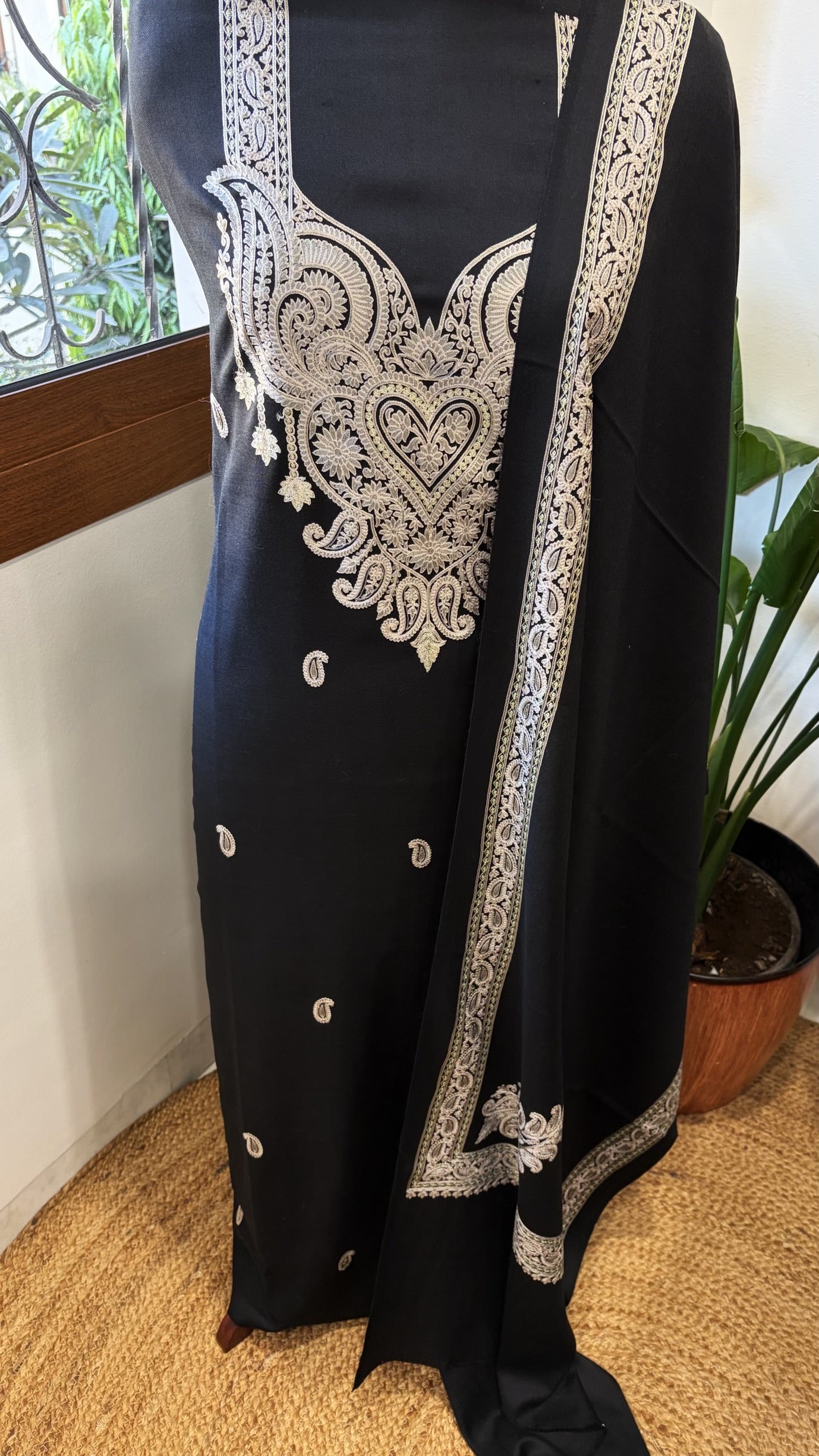 Black Winter Suit Set with Aari Work in Pashmina Wool - Masakalee