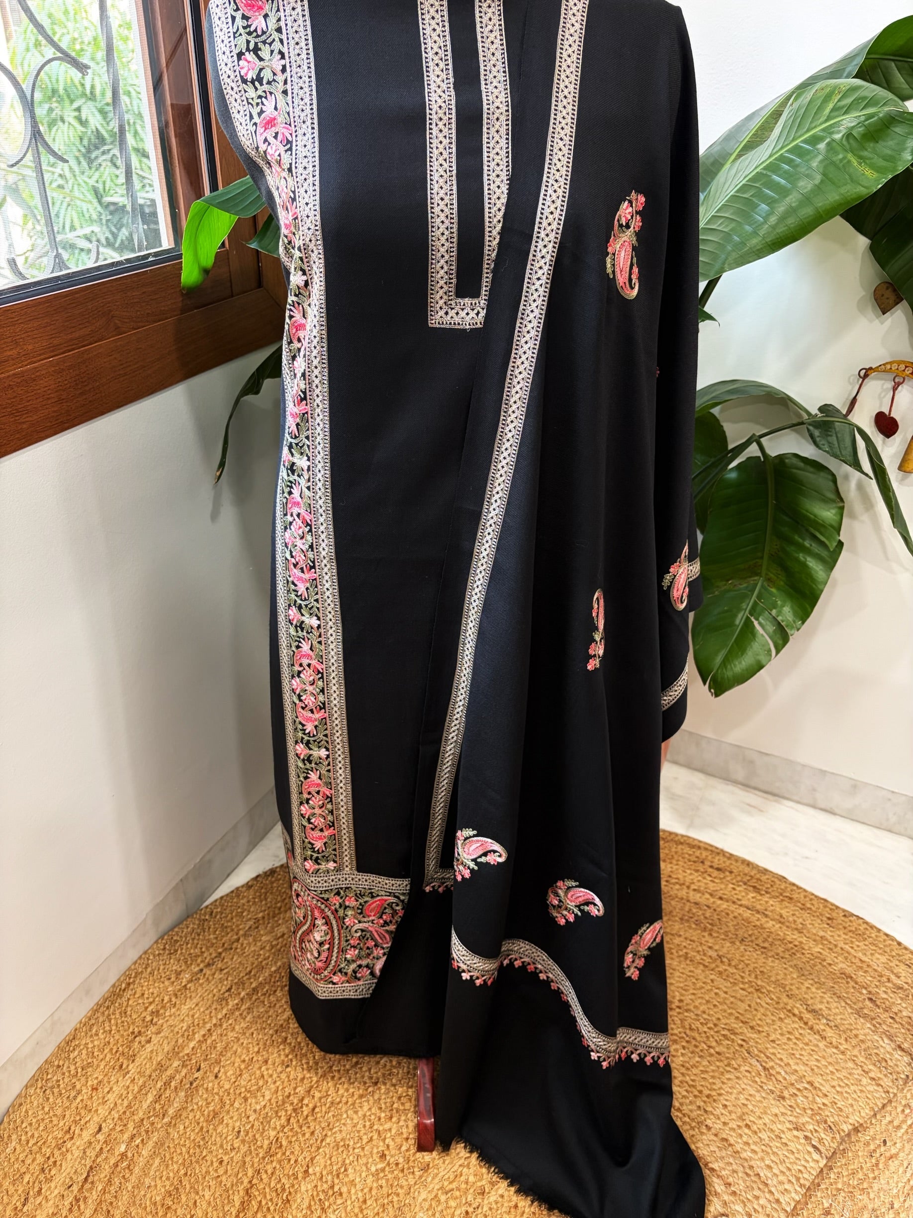 Black Winter Suit Set with Aari Work in Pashmina Wool - Masakalee