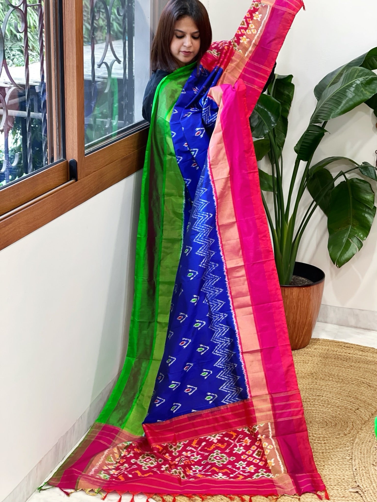 Blue Handwoven Ikat Dupatta in Pure Silk - Masakalee